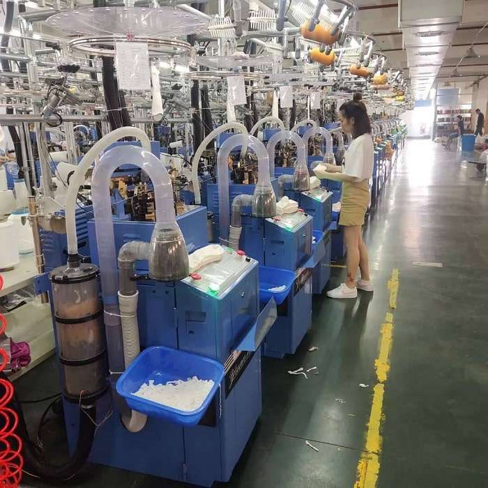 Laboratorio di produzione di calze Mingxian
