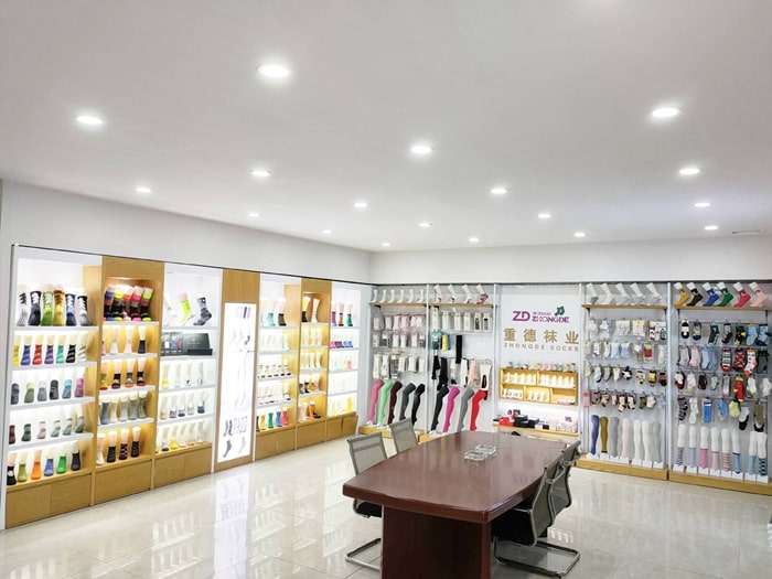 Top China socks manufacturers factory, complete list & guide 19 Chongde Socks Sample Room