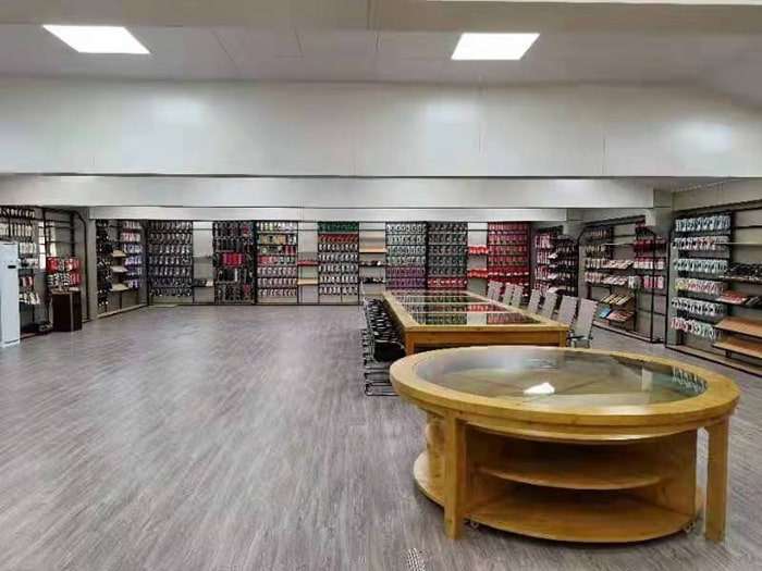 Top China socks manufacturers factory, complete list & guide 5 Ji Xing Feng socks sample display